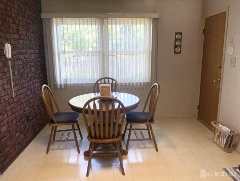 178 Willow Street Port Reading NJ 07064