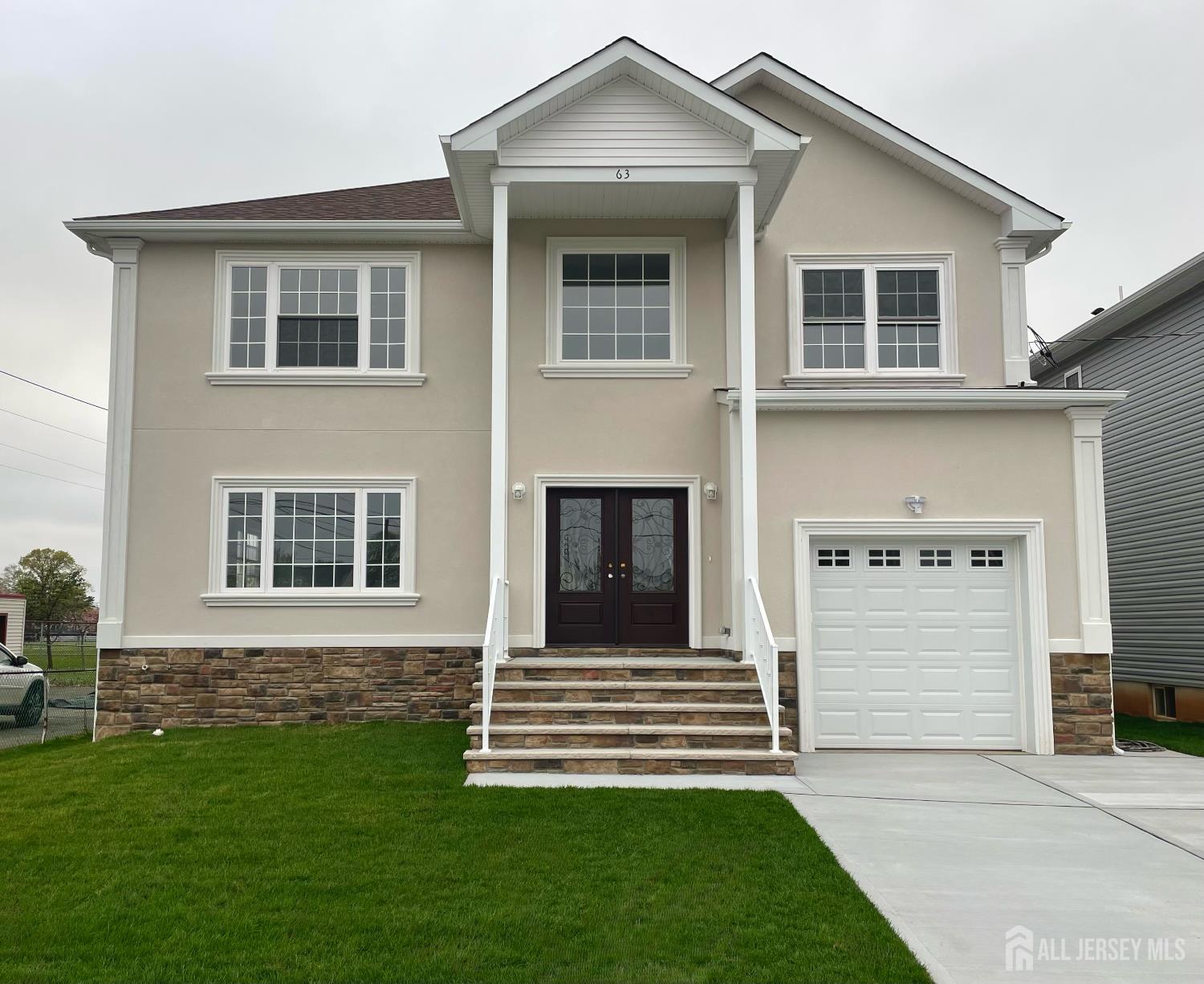 63 Bernard Street Carteret NJ 07008