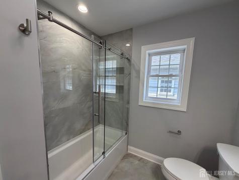 63 Bernard Street Carteret NJ 07008