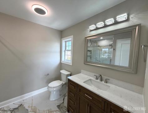63 Bernard Street Carteret NJ 07008