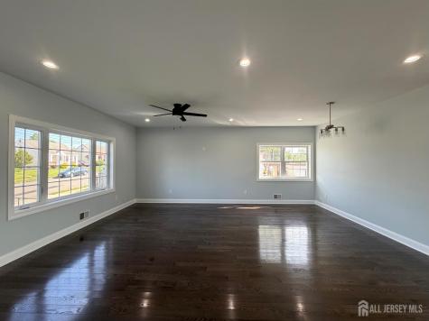 63 Bernard Street Carteret NJ 07008