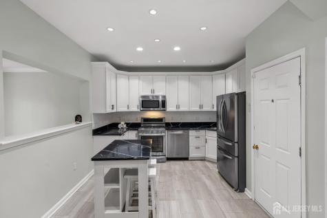 33 E Burgess Drive Piscataway NJ 08854