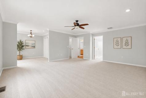 33 E Burgess Drive Piscataway NJ 08854