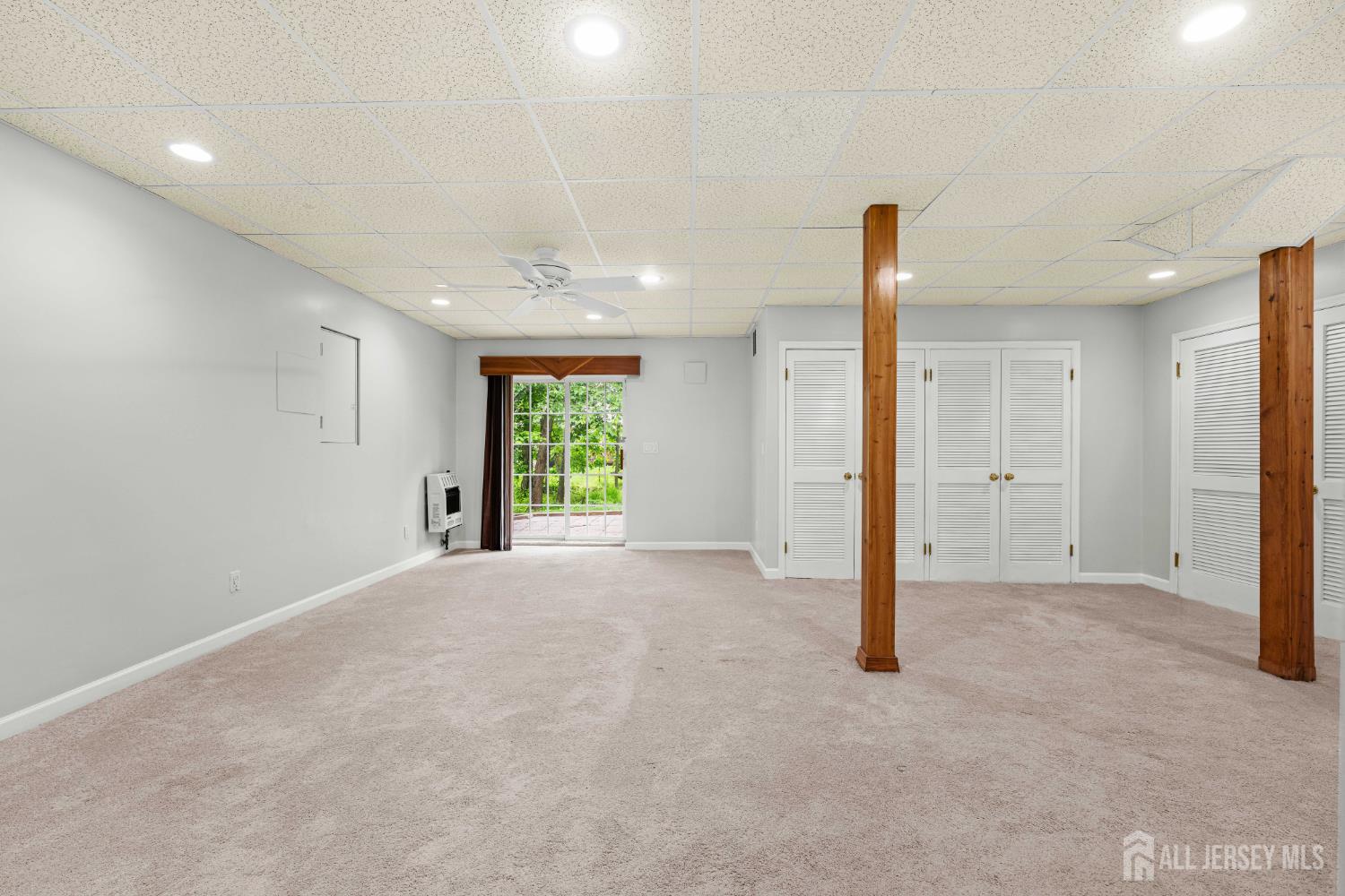 33 E Burgess Drive Piscataway NJ 08854