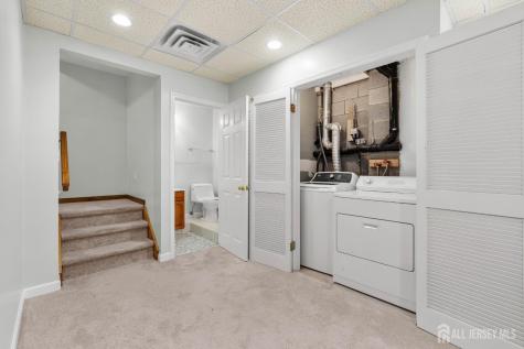 33 E Burgess Drive Piscataway NJ 08854