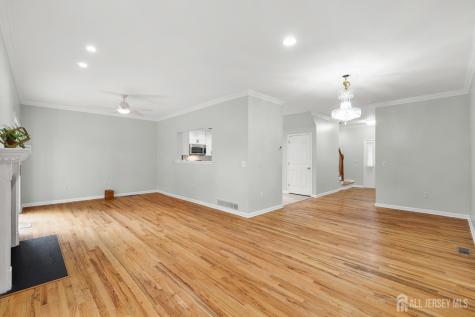 33 E Burgess Drive Piscataway NJ 08854