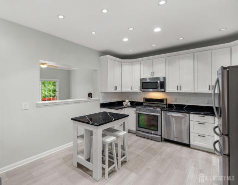 33 E Burgess Drive Piscataway NJ 08854