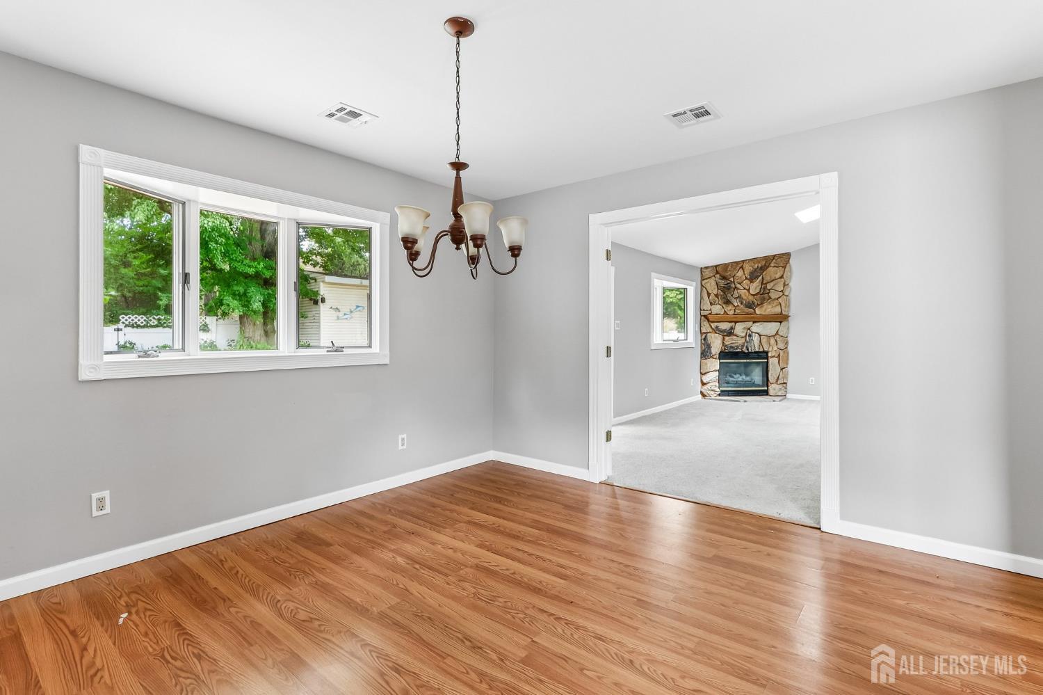 33 Caldwell Road Edison NJ 08817