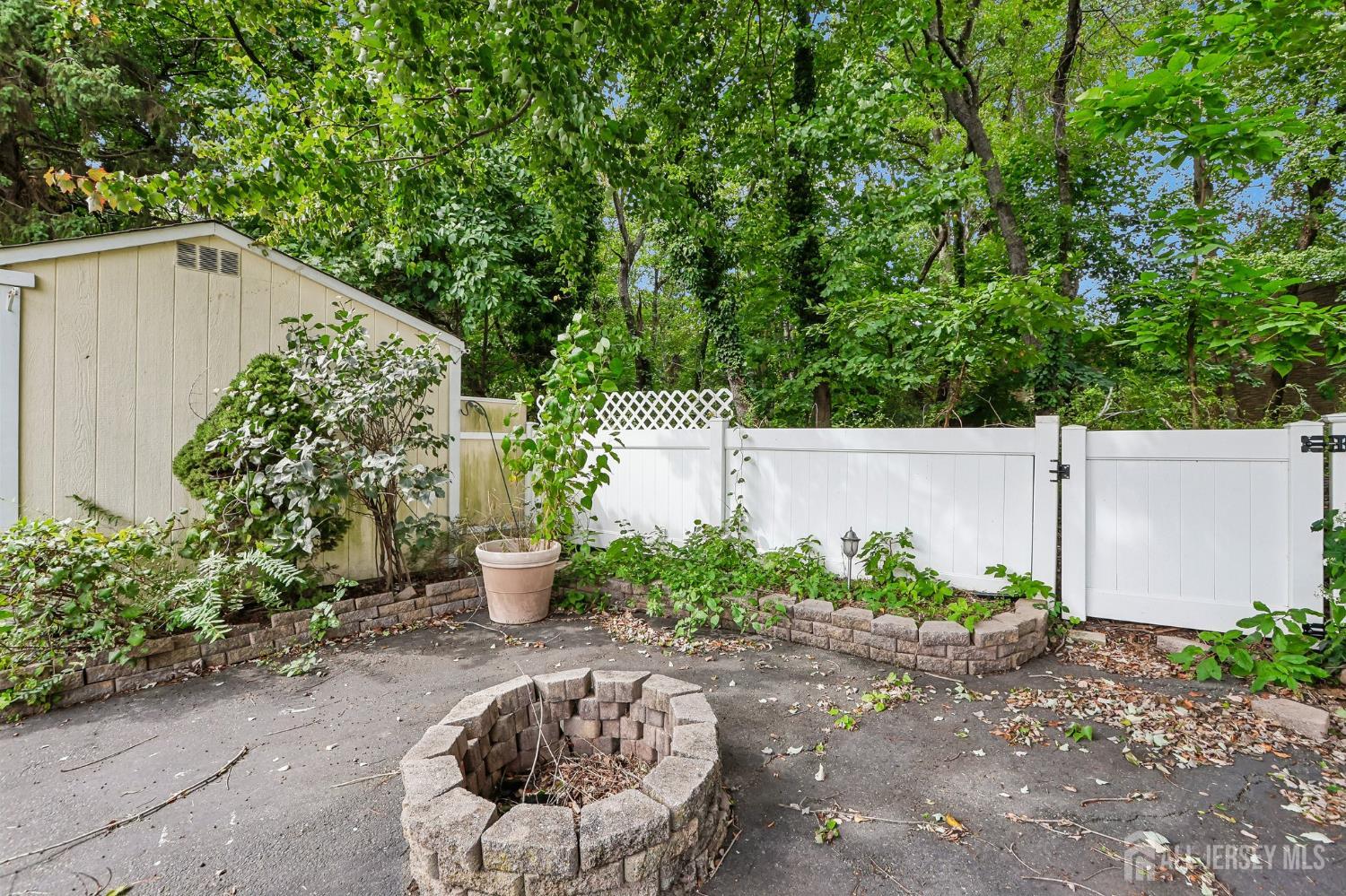 33 Caldwell Road Edison NJ 08817