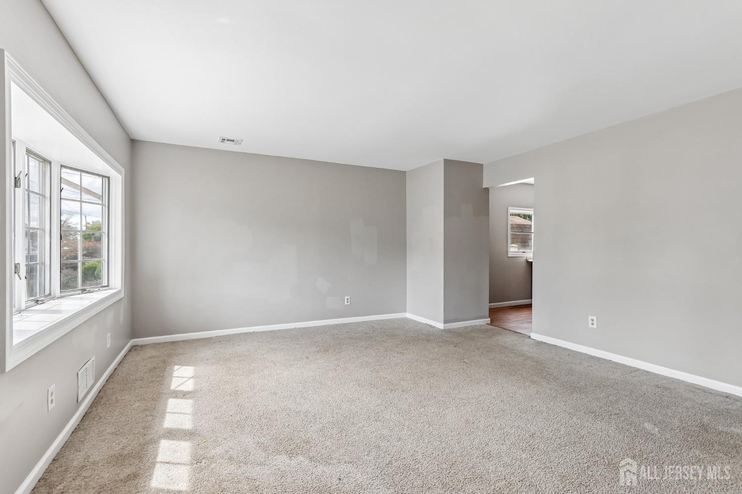 33 Caldwell Road Edison NJ 08817