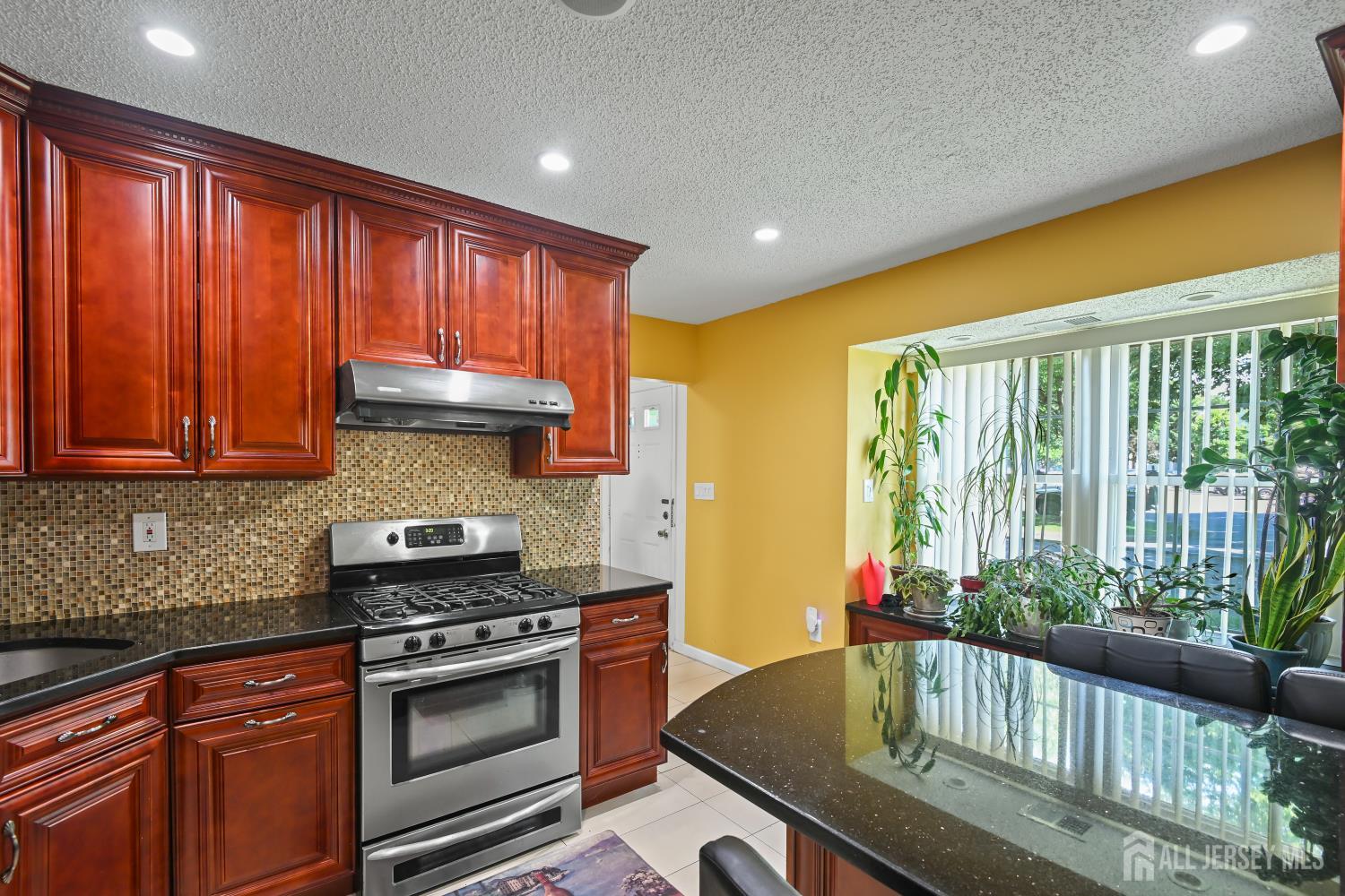 67 Albury Way North Brunswick NJ 08902