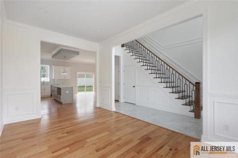 19 Fairfax Road Edison NJ 08817
