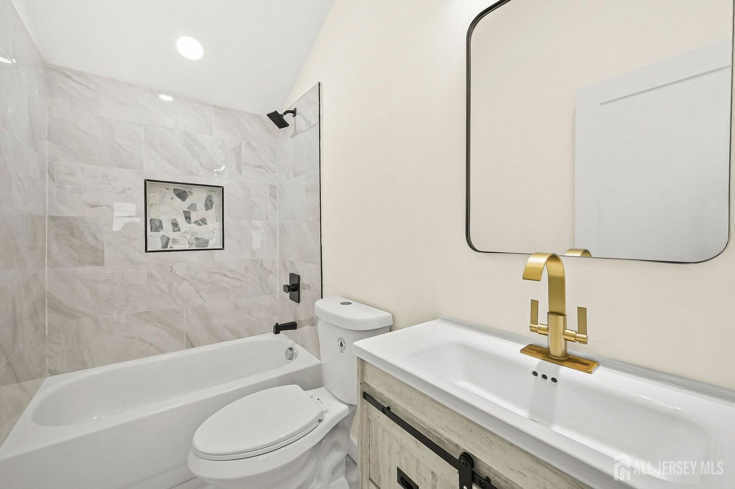 181 Hilltop Boulevard Old Bridge NJ 07735
