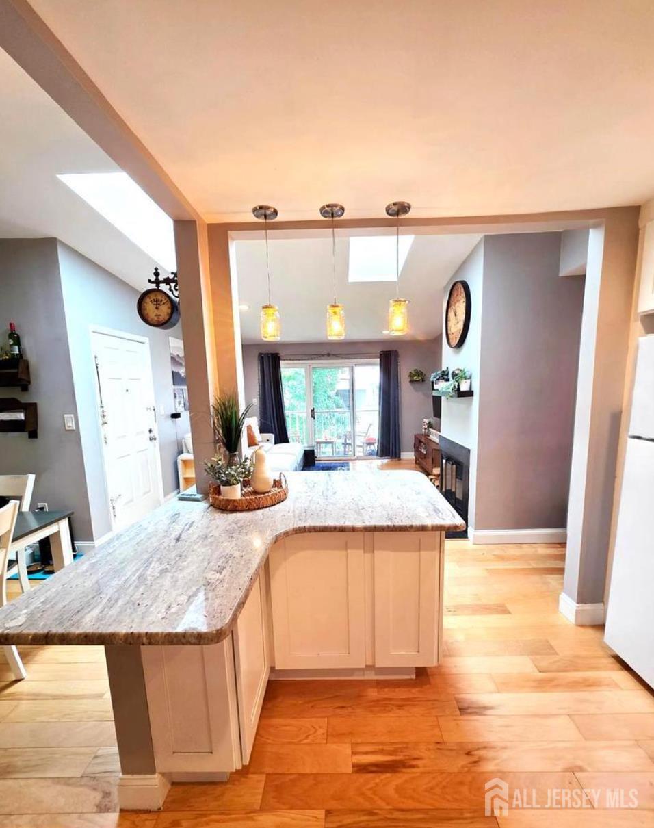 31 Hemlock Court Hamilton NJ 08619