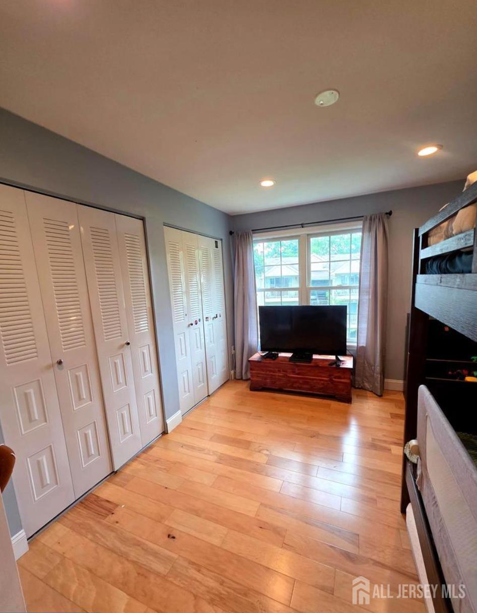 31 Hemlock Court Hamilton NJ 08619