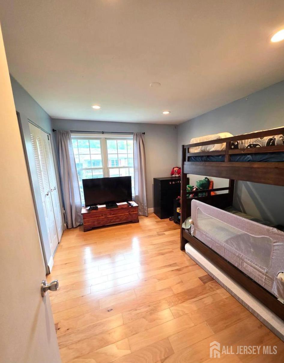 31 Hemlock Court Hamilton NJ 08619