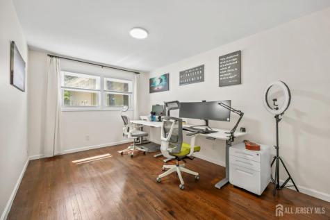 4 Andrew Place East Brunswick NJ 08816