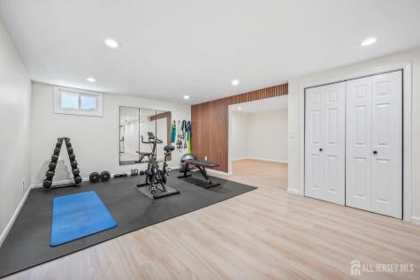 4 Andrew Place East Brunswick NJ 08816