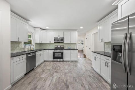 4 Andrew Place East Brunswick NJ 08816
