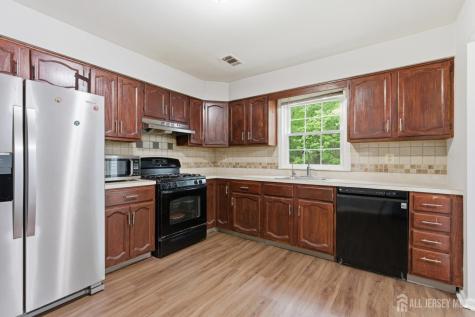 2804 Cricket Circle Edison NJ 08820