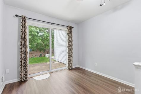 2804 Cricket Circle Edison NJ 08820