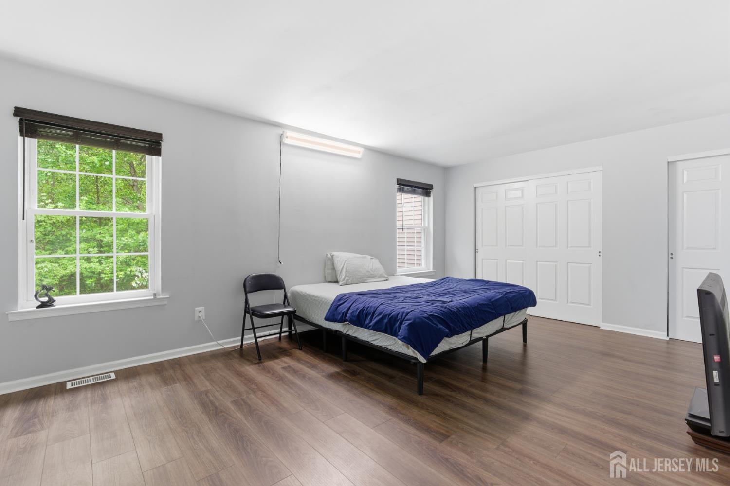 2804 Cricket Circle Edison NJ 08820
