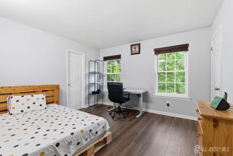 2804 Cricket Circle Edison NJ 08820