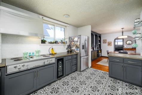 10 Beechwood Place North Brunswick NJ 08902