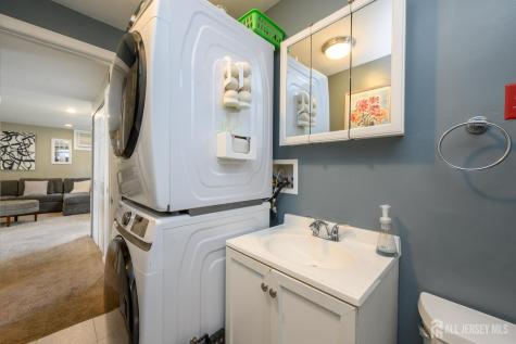 204 Brown Avenue Iselin NJ 08830