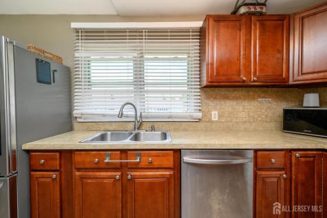 204 Brown Avenue Iselin NJ 08830