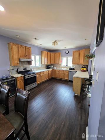 126 Holly Street Port Reading NJ 07064
