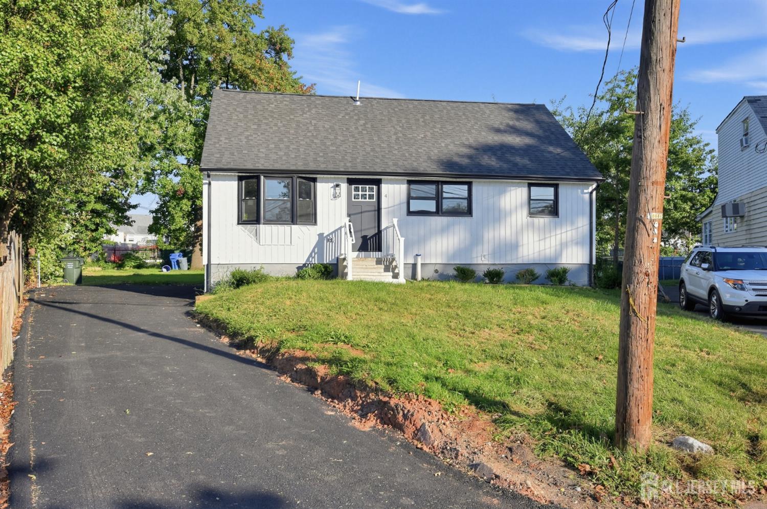 4 Universal Avenue Iselin NJ 08830