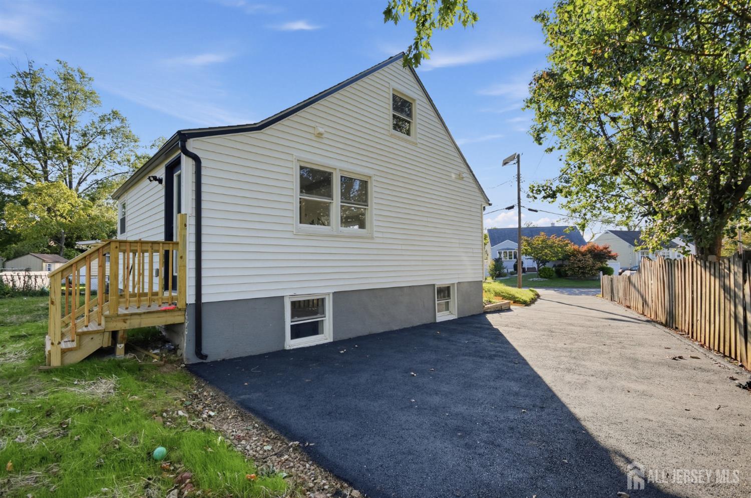 4 Universal Avenue Iselin NJ 08830
