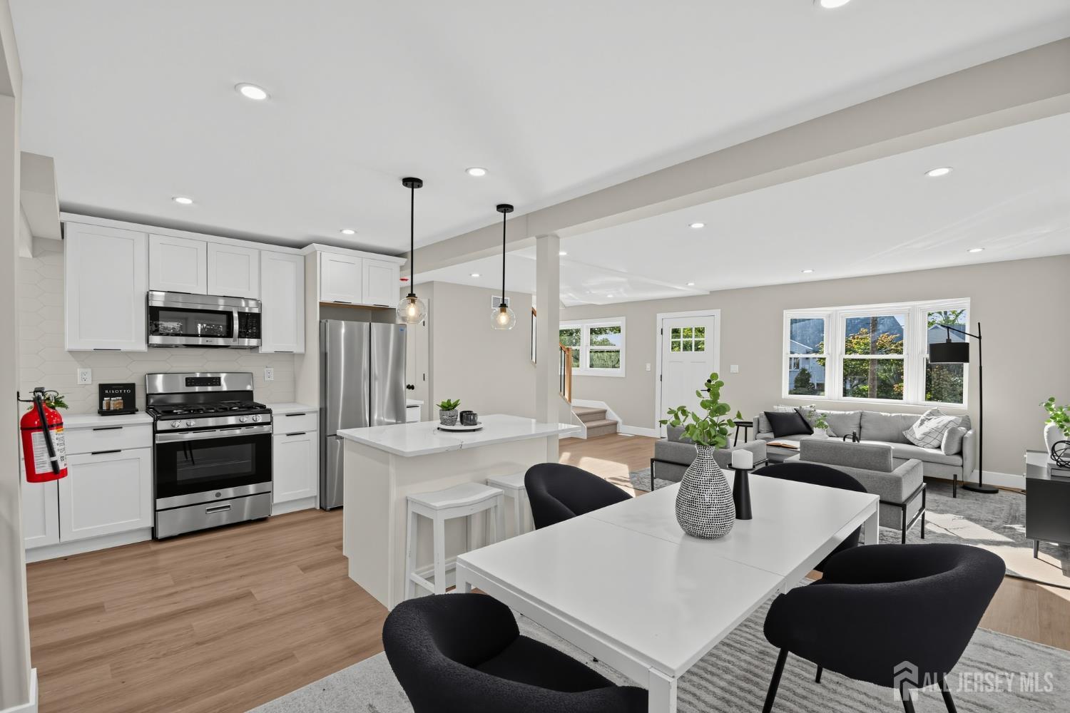 4 Universal Avenue Iselin NJ 08830