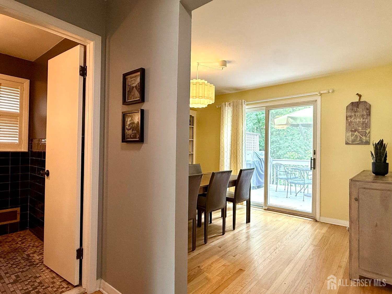 435 S 5th Avenue Highland Park NJ 08904