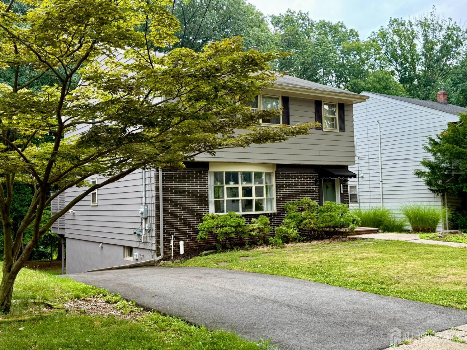 435 S 5th Avenue Highland Park NJ 08904