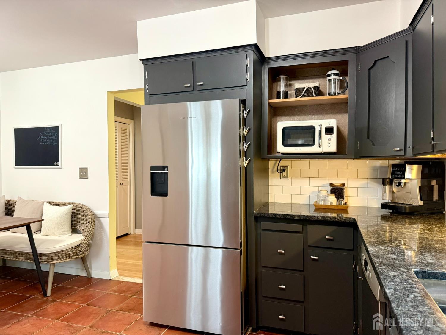 435 S 5th Avenue Highland Park NJ 08904