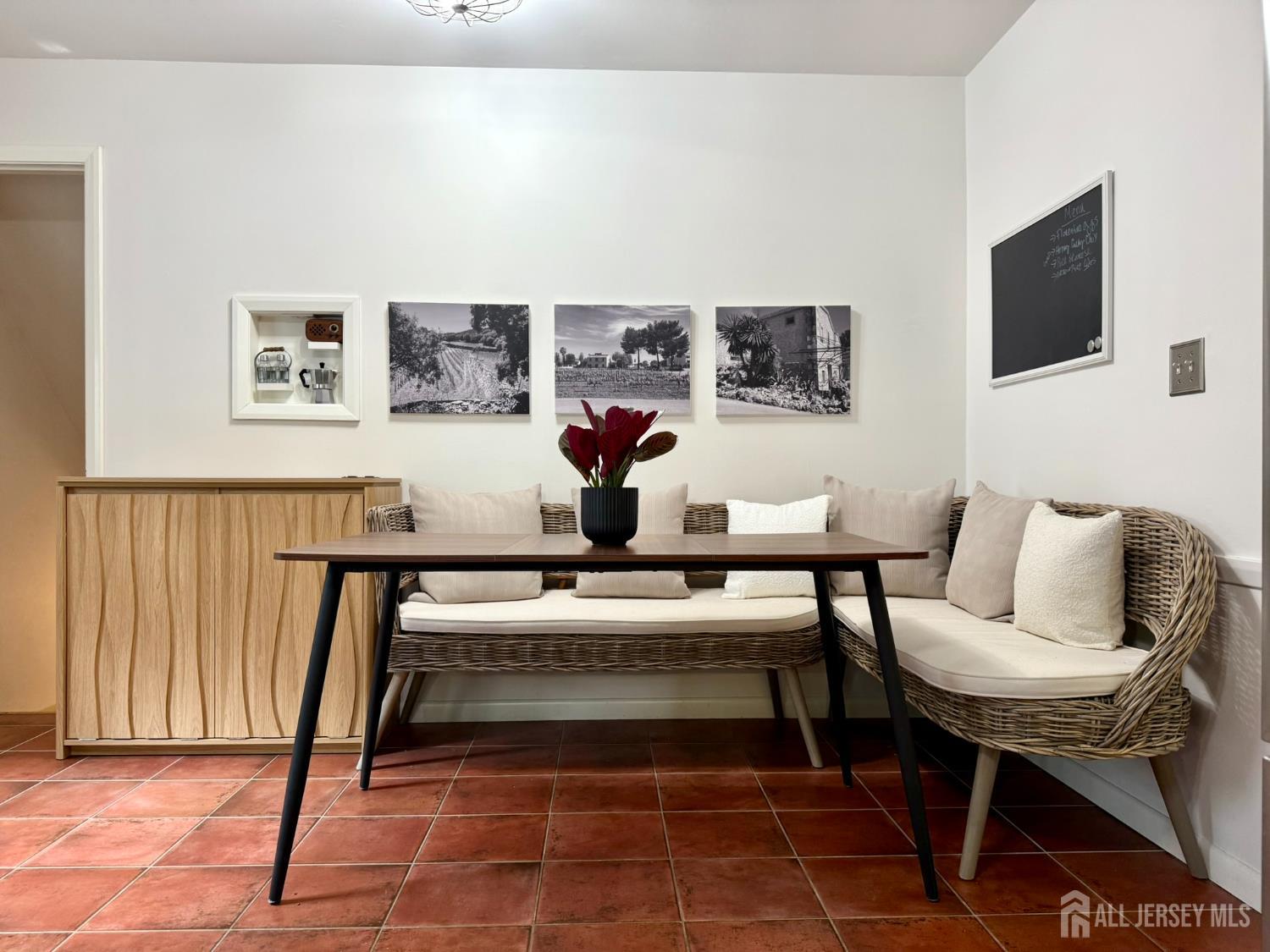 435 S 5th Avenue Highland Park NJ 08904