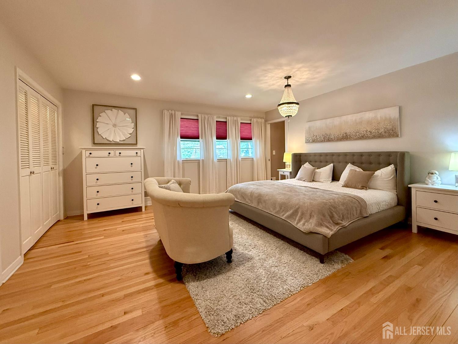 435 S 5th Avenue Highland Park NJ 08904