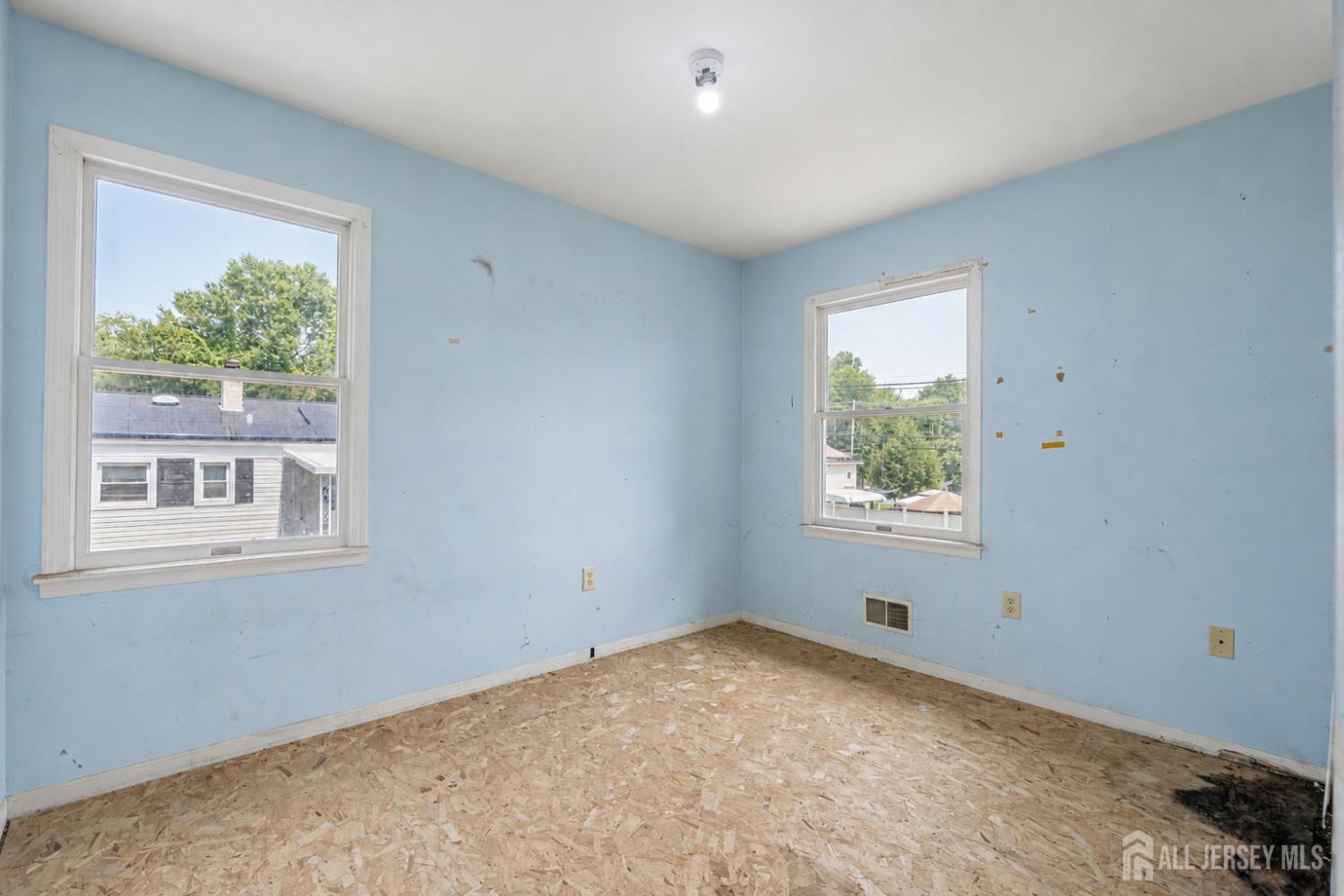 185 Chestnut Street Avenel NJ 07001