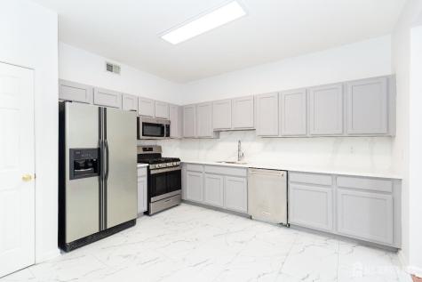 148 Forest Drive Piscataway NJ 08854