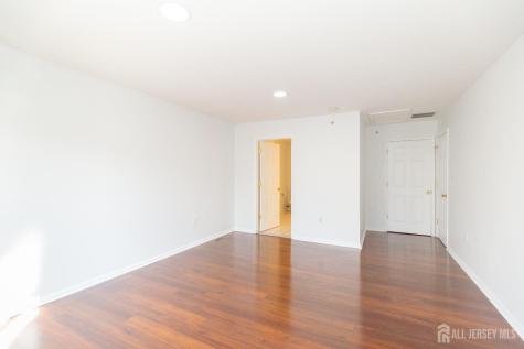 148 Forest Drive Piscataway NJ 08854