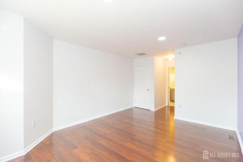 148 Forest Drive Piscataway NJ 08854