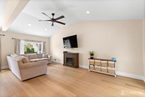 31 Virginia Avenue Hazlet NJ 07730