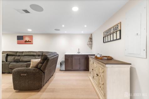 31 Virginia Avenue Hazlet NJ 07730