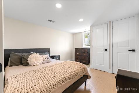 31 Virginia Avenue Hazlet NJ 07730