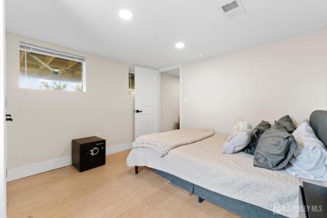 31 Virginia Avenue Hazlet NJ 07730