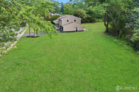 6 Ryan Road Cranbury NJ 08512