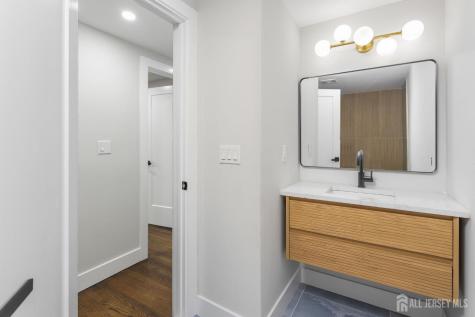 6 Ryan Road Cranbury NJ 08512