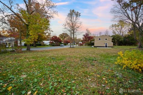 6 Ryan Road Cranbury NJ 08512